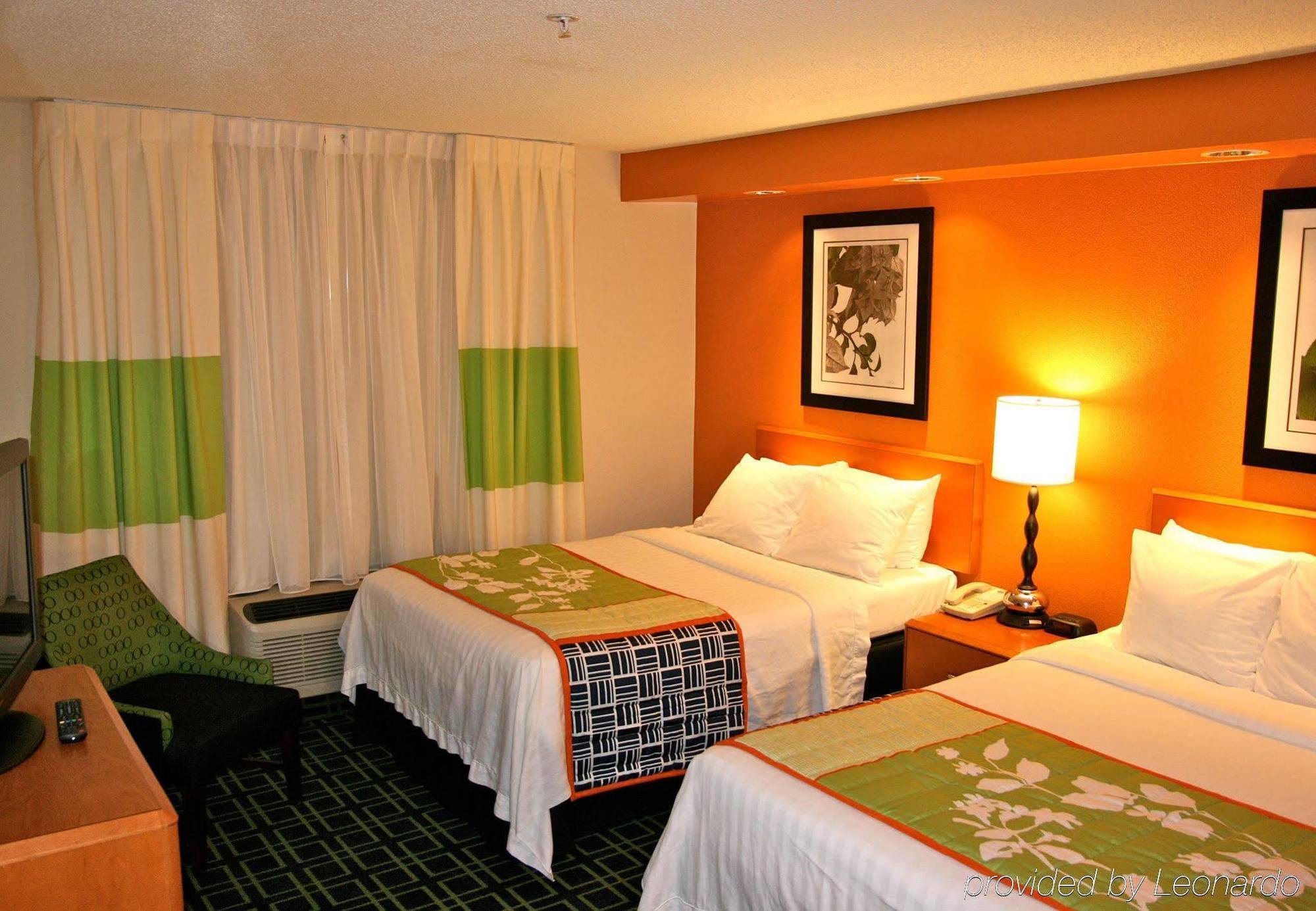 Fairfield By Marriott Youngstown/Austintown Room photo